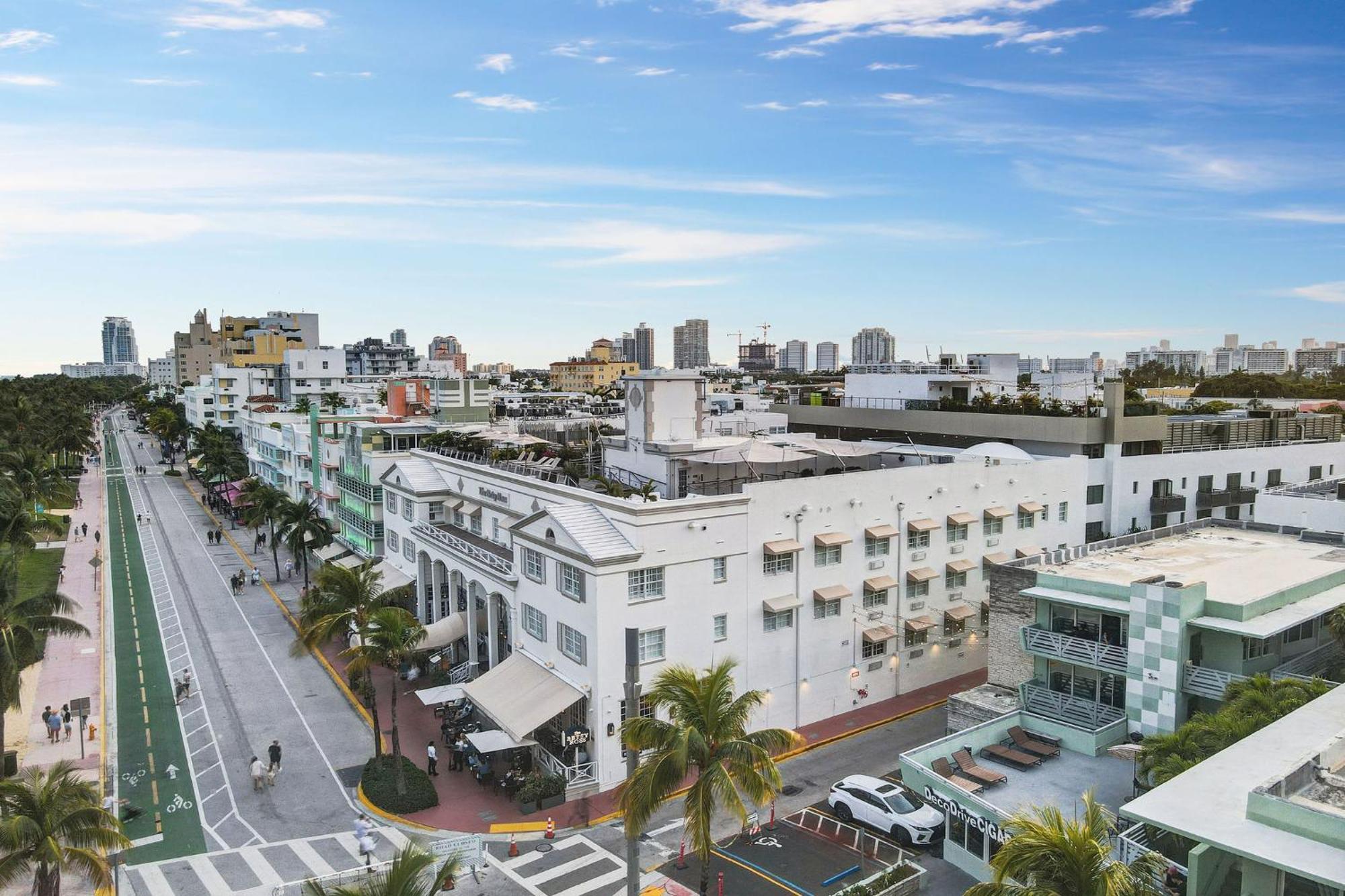 Charming Large Studio Near Ocean Dr - South Beach ไมอามีบีช ภายนอก รูปภาพ
