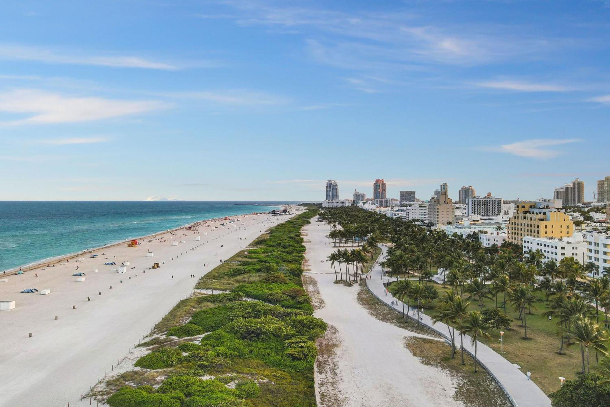 Charming Large Studio Near Ocean Dr - South Beach ไมอามีบีช ภายนอก รูปภาพ